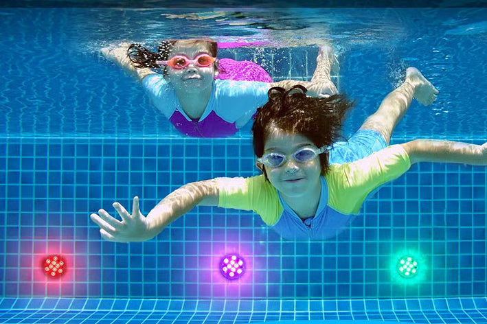 Vattentät RGB LED Poolbelysning – Köp 1 Få 1 Gratis (2-pack)