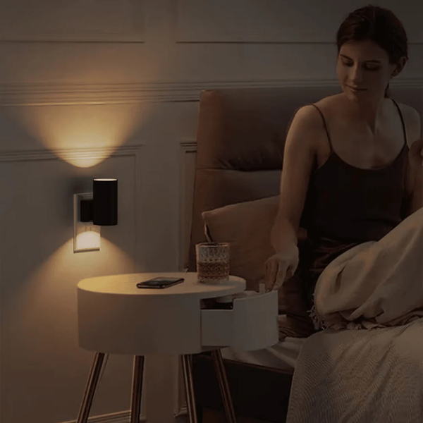 Modern LED Vägglampa med Rörelsesensor – "Up & Down" i Aluminium